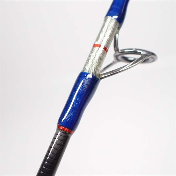 １０スパイクＳＫ７０２Ｍ